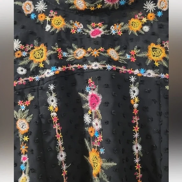 Zara Trafaluc Collection Embroidered Blouse Floral Long Sleeves Size Large - Picture 6 of 6